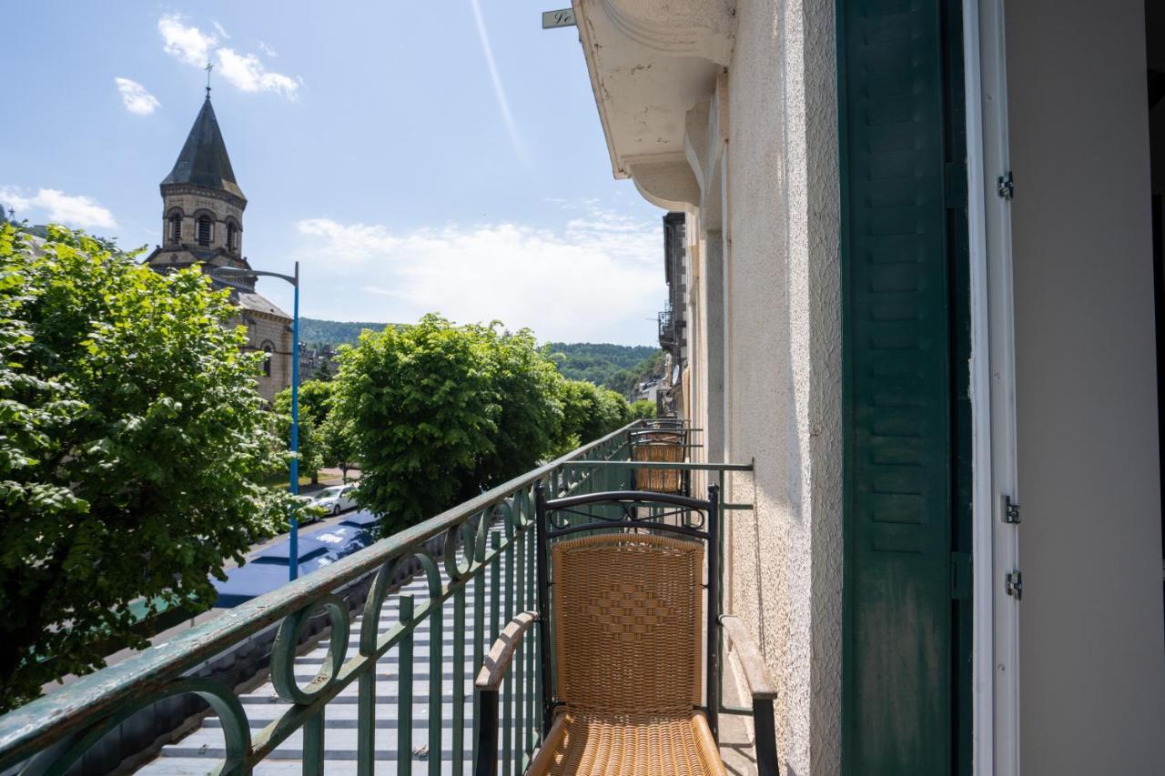 Hotel Le Geneve La Bourboule Exterior foto